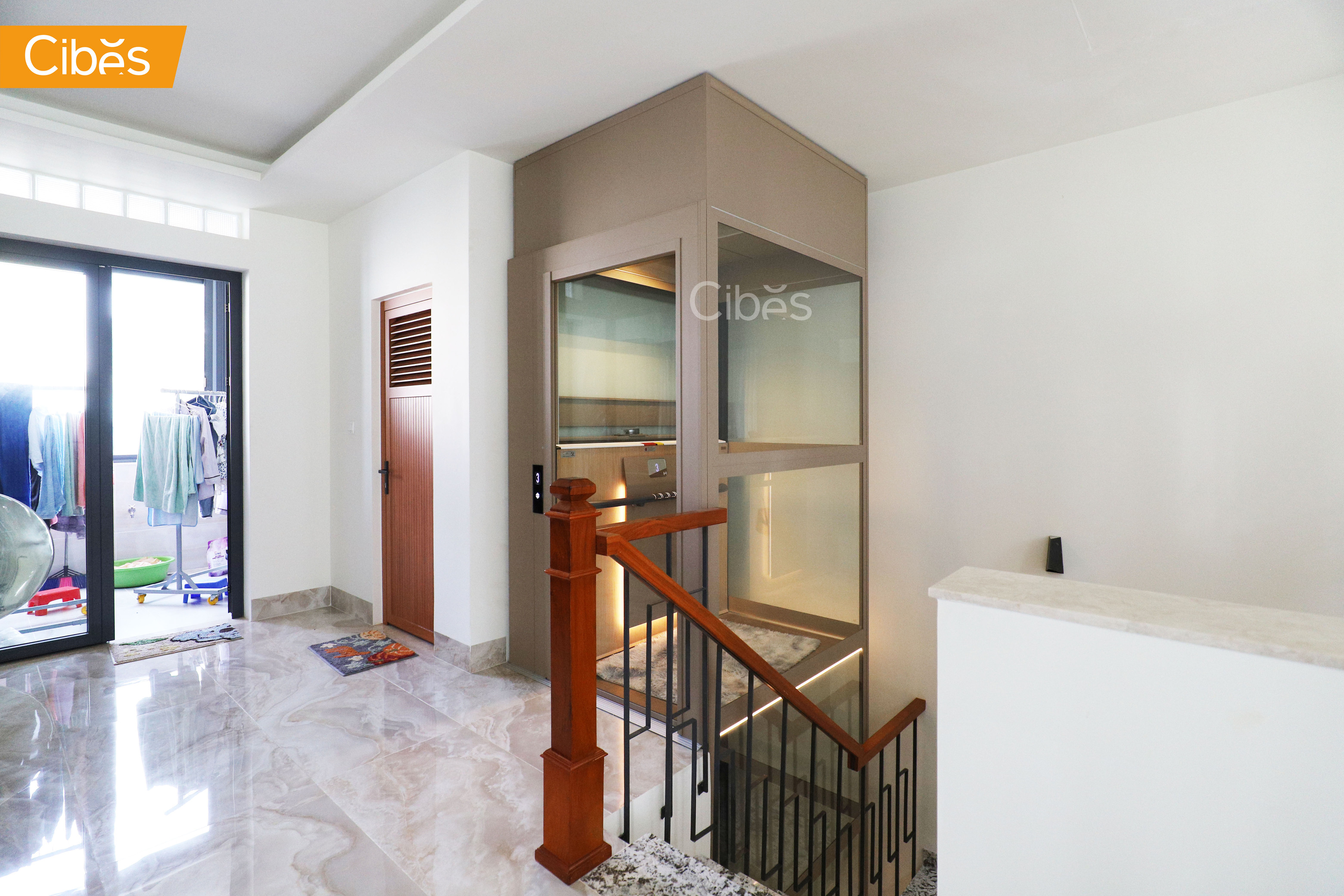 Các mẫu trần cabin thang máy khác nhau sẽ có giá thành chênh lệch